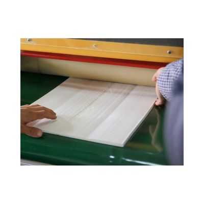 comprar Caucho de flúor FKM industrial con alta resistencia a la tracción, excelente resistencia química y resistencia a altas temperaturas online manufacture