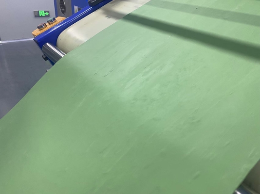 Excelente resistencia al aceite del compuesto HNBR. Buena resistencia a la intemperie y al desgarro para un rendimiento duradero