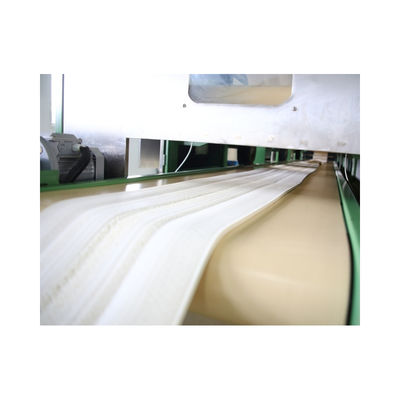 Un buen precio. Caucho Viton FKM Fluoroelastómero Caucho Precompuesto Viscosidad Mooney 20-60 En línea